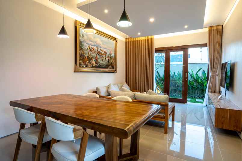 dijual villa jalan raya uluwatu pecatu