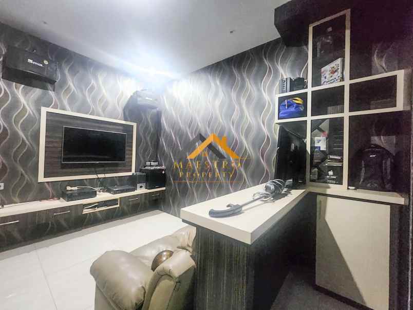 dijual villa komplek mutiara residence