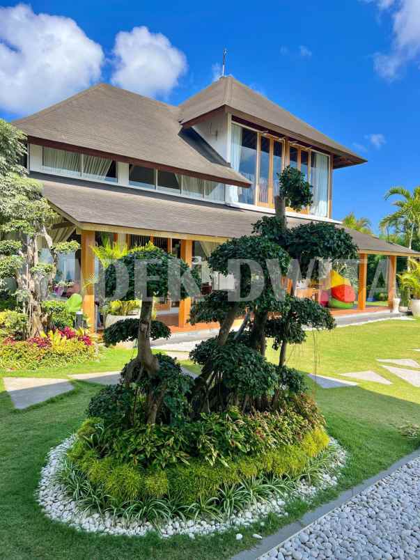 dijual villa labuan sait