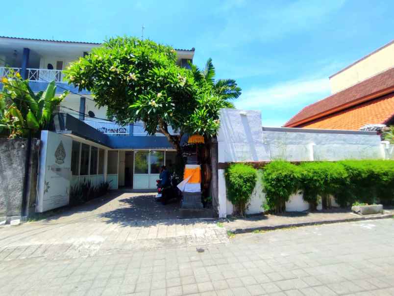 dijual villa the kanjeng petitenget