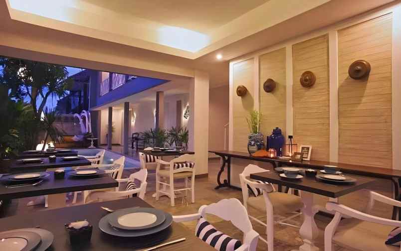 dijual villa the kanjeng petitenget