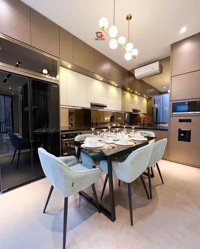 dinual rumah baru design modern langka jaksel