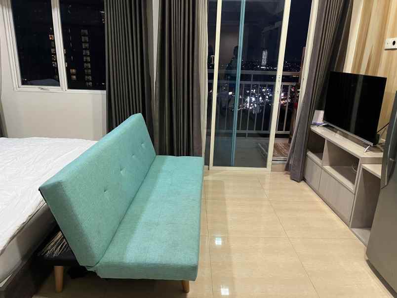disewakan apartemen apartemen tanglin pakuwon