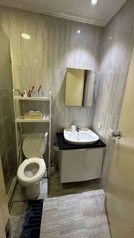 disewakan apartemen gading resort residence