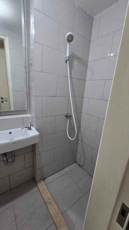 disewakan apartemen pakuwon city