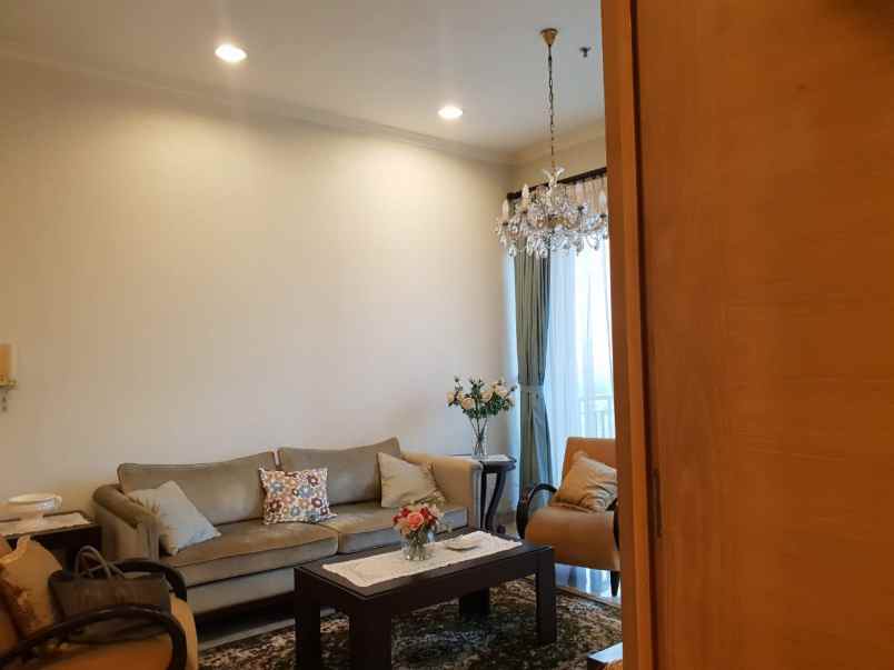 disewakan apartemen senayan