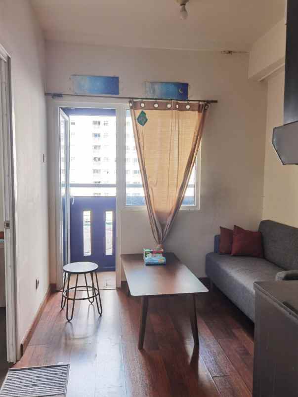 disewakan green pramuka city 2 bedroom full furnished