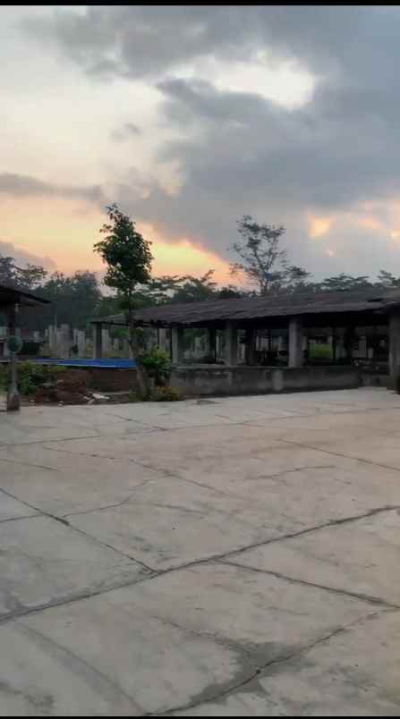 disewakan gudang di trenggalek