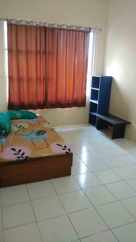 disewakan kost jl haji mali no 37 rt 006