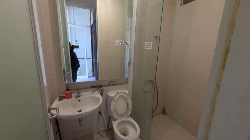 disewakan ruko gudang kantor bizhome pakuwon city