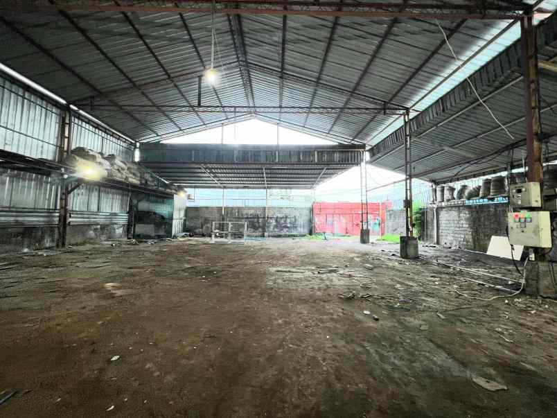 disewakan ruko gudang kantor jalan mahendradatta