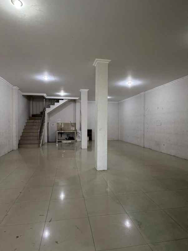 disewakan ruko gudang kantor jl agus salim