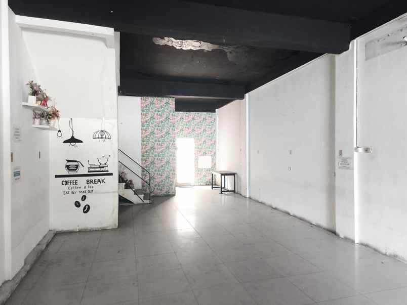 disewakan ruko gudang kantor jl boulevard raya medan estate