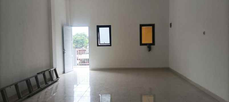 disewakan ruko gudang kantor jl kayu manis timur no 58