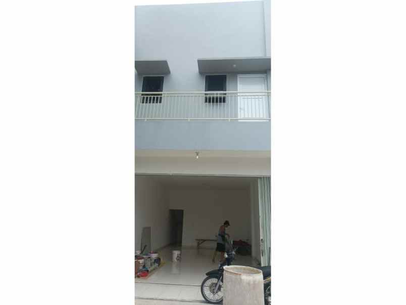 disewakan ruko gudang kantor jl kayu manis timur no 58