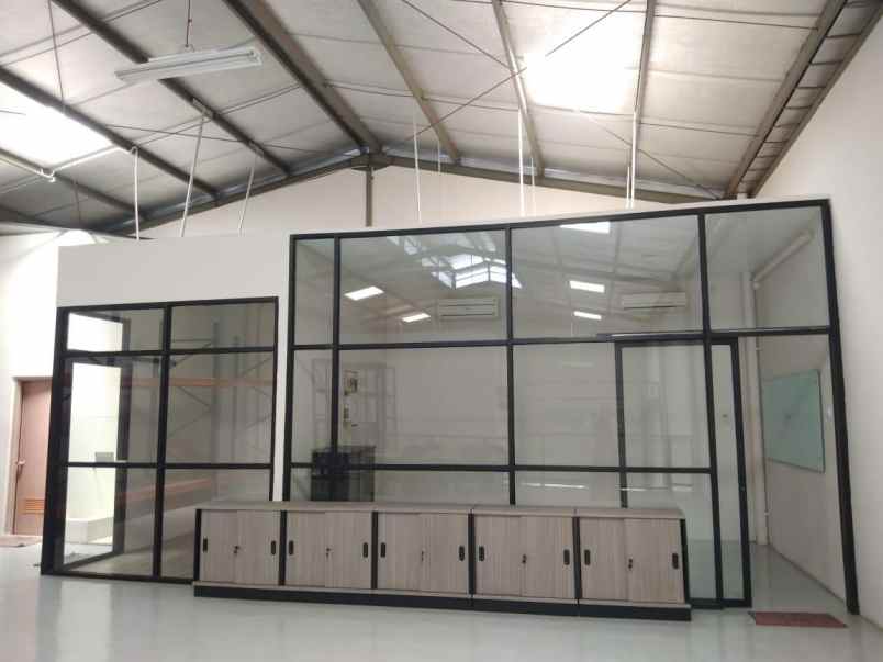 disewakan ruko gudang kantor kawasan pergudangan