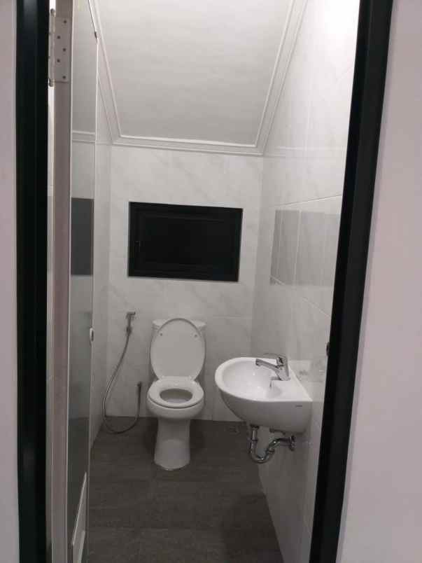 disewakan ruko gudang kantor wijaya kusuma