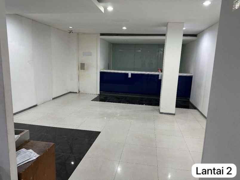 disewakan ruko strategis di mall taman palem jkt barat