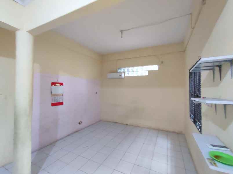 disewakan rumah 1 tingkat komplek cemara asri