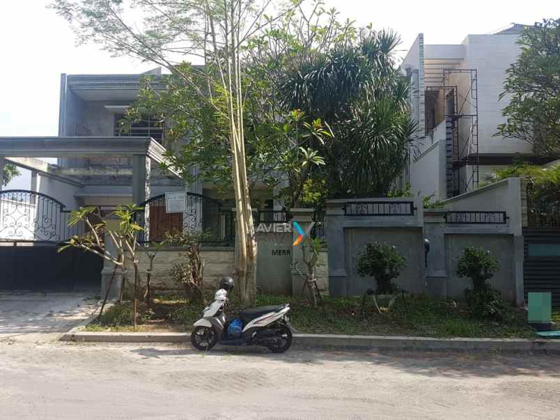 disewakan rumah bagus siap huni bukit golf citraland