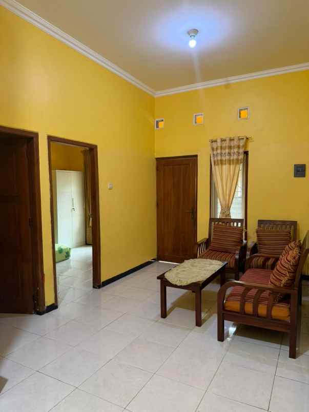 disewakan rumah bulusan tembalang semarang