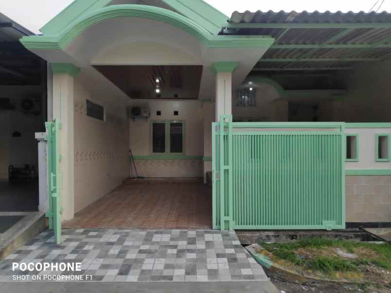 disewakan rumah cluster taman sari harapan