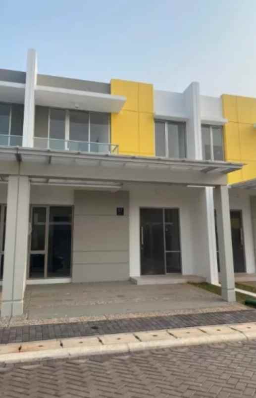 disewakan rumah cluster virginia pik2