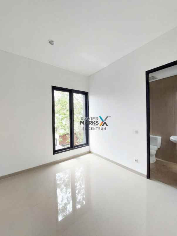 disewakan rumah darmo harapan indah