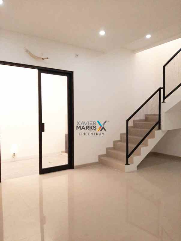 disewakan rumah darmo harapan indah