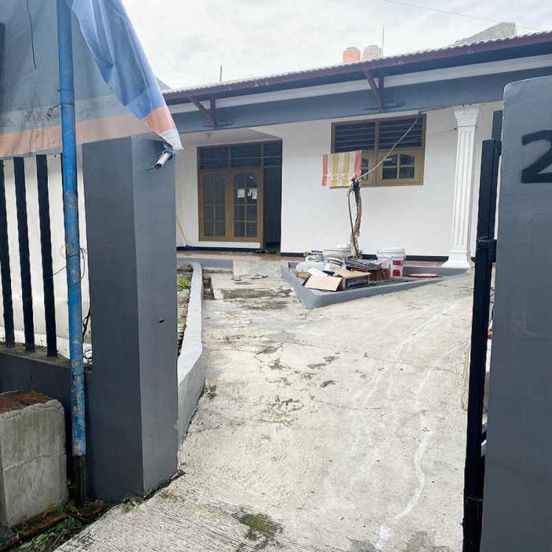 disewakan rumah jl cipinang baru bunder