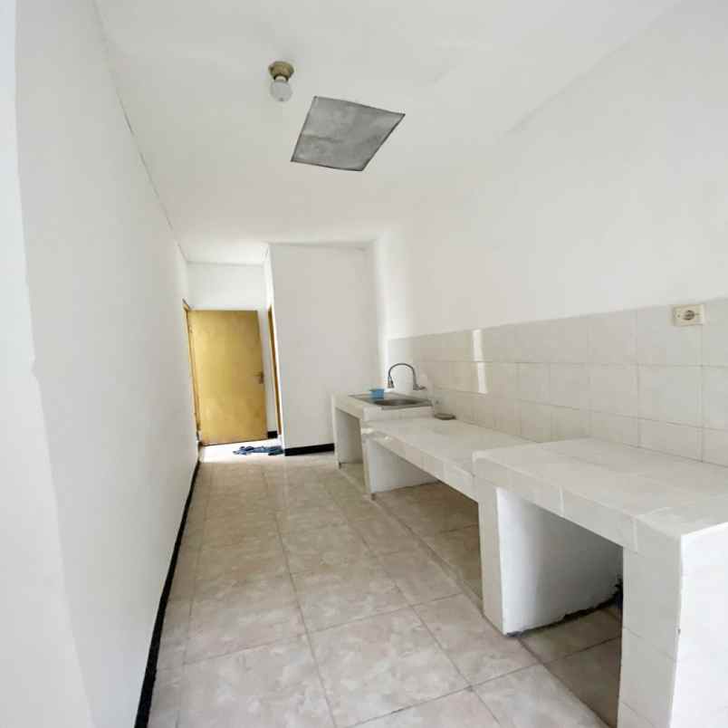 disewakan rumah jl cipinang baru bunder