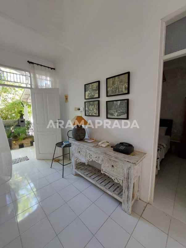 disewakan rumah modern minimalis jimbaran 3 kamar