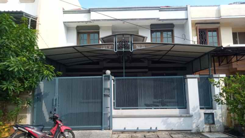 disewakan rumah rumah di jl tampak siring