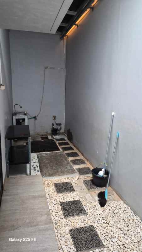 disewakan rumah wisteria metland menteng