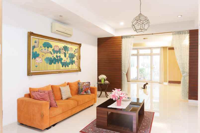 for rent garden house at bangka kemang