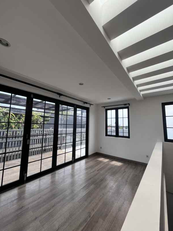 for sale european style townhouse at cipete