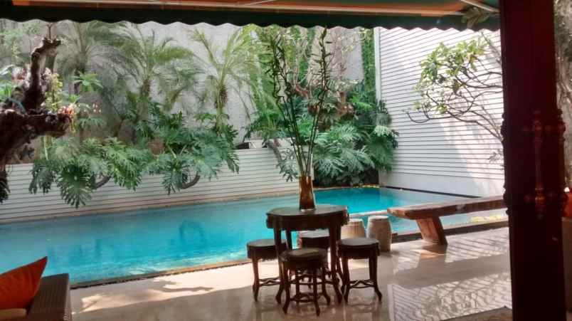 for sale house at menteng