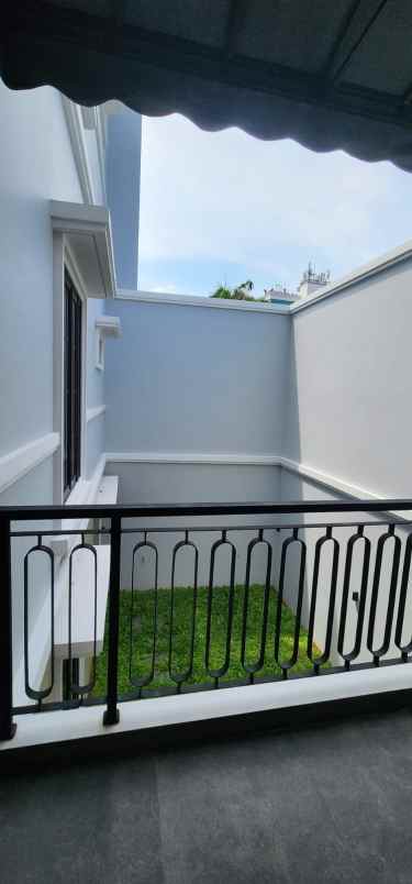 for sale town house di cilandak jakarta selatan