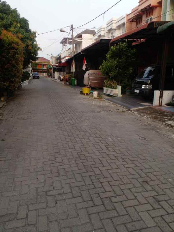 givency one gaperta ujung medan helvetia