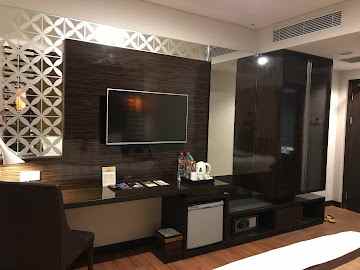 hotel bintang 4 dijual di kota jogja