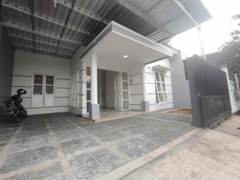 hunian dalam cluster alamanda mangunharjo tembalang