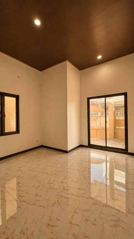 jual cepat rumah daerah lebak surabaya timur