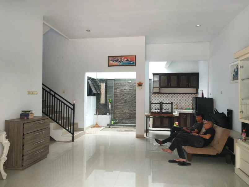 jual rumah 2 lantai siap huni di grand tuparev cirebon