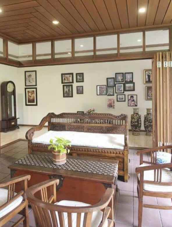 jual rumah di jalan utama dago bandung