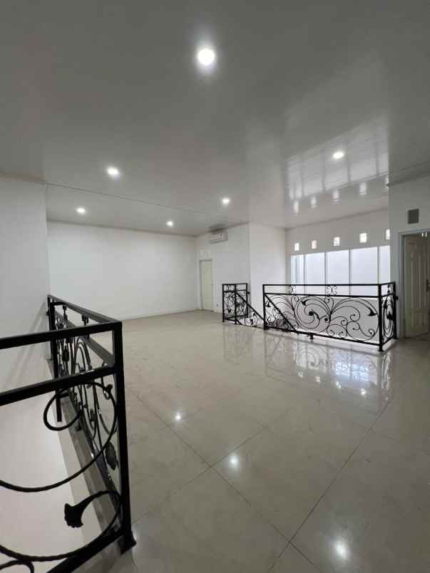 jual rumah di senopati kebayoran baru jakarta selatan