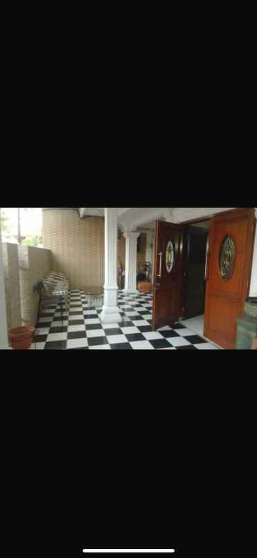 jual rumah di tebet barat