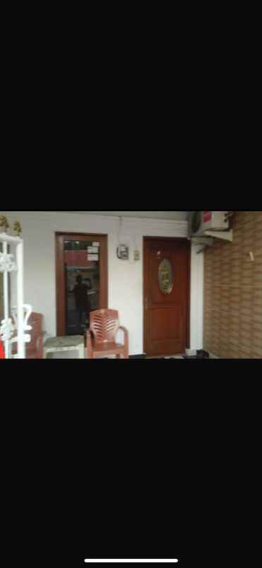 jual rumah di tebet barat