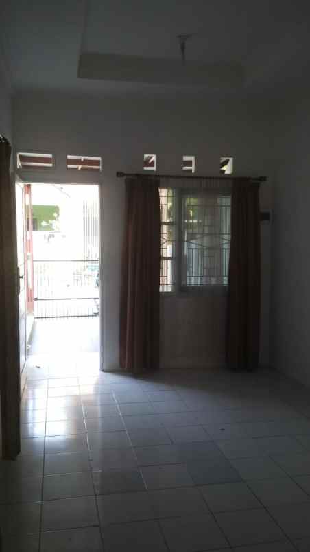 jual rumah hook cluster tampak siring jak sel