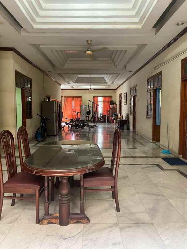 jual rumah kos kosan mewah di mampang prapatan jakarta