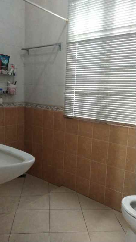 jual rumah siap huni full furnish kota wisata cibubur